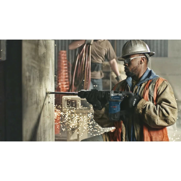 Bosch DH507 10 Amp SDS-Max Variable-Speed Demolition Hammer 3 Bosch DH507 10 Amp SDS-Max Variable-Speed Demolition Hammer - Image 3