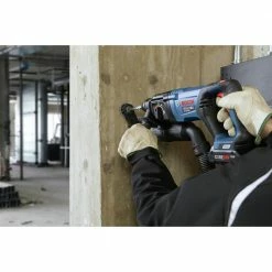 Bosch GBH18V-26DK25 Bulldog 18V EC Brushless Lithium-Ion 1 In. Cordless SDS-plus Rotary Hammer Kit With 2 Batteries (4 Ah) 17 Bosch GBH18V-26DK25 Bulldog 18V EC Brushless Lithium-Ion 1 In. Cordless SDS-plus Rotary Hammer Kit With 2 Batteries (4 Ah) -Bosch Sales Shop bshngbh18v 26dk25 e