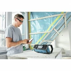 Bosch GPB18V-2CN 18V Compact Jobsite Radio With Bluetooth 5.0 -Bosch Sales Shop bshngpb18v 2cn i